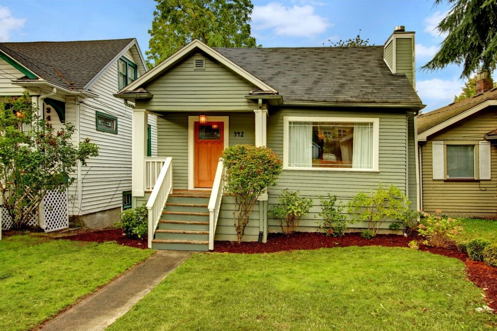 Property Photo:  342 NE 55th St  WA 98105 