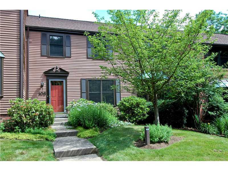 Property Photo:  108 Saybrook Harbor  PA 15015 