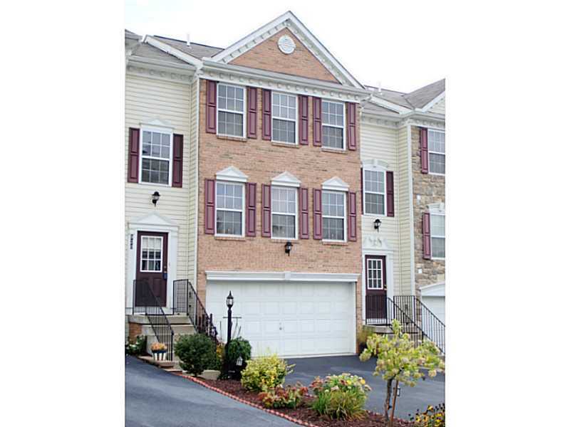 Property Photo:  920 Talon Court  PA 15656 