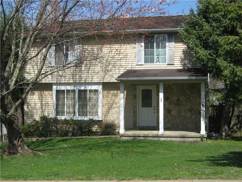 Property Photo:  590 Apollo Dr.  PA 15042 