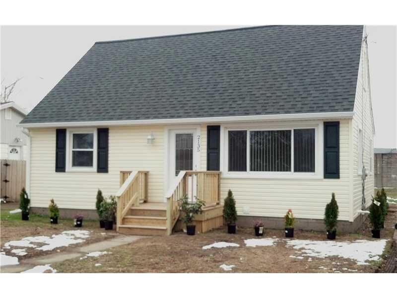 Property Photo:  2135 S Manor  PA 16505 