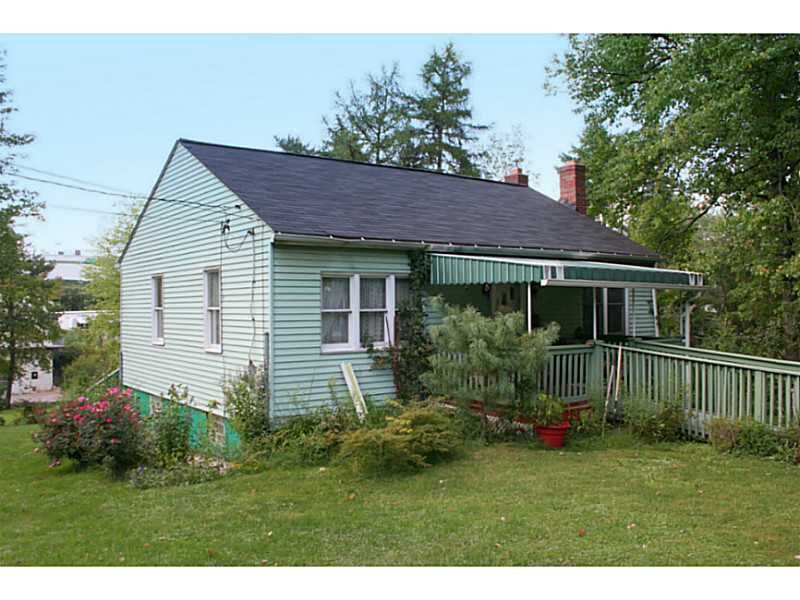Property Photo:  4021 Cook Road  PA 15044 