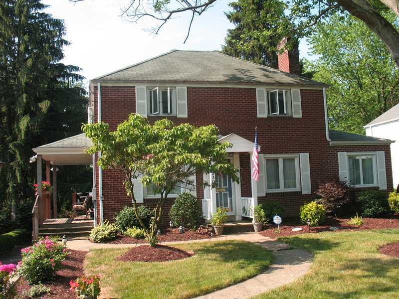 Property Photo:  2303 Lambeth Drive  PA 15241 