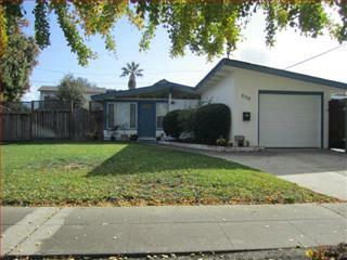 Property Photo:  898 Lakeknoll Drive  CA 94089 