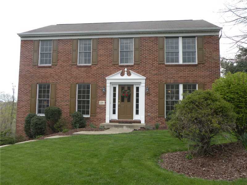 Property Photo:  229 Timberlake Drive  PA 15367 