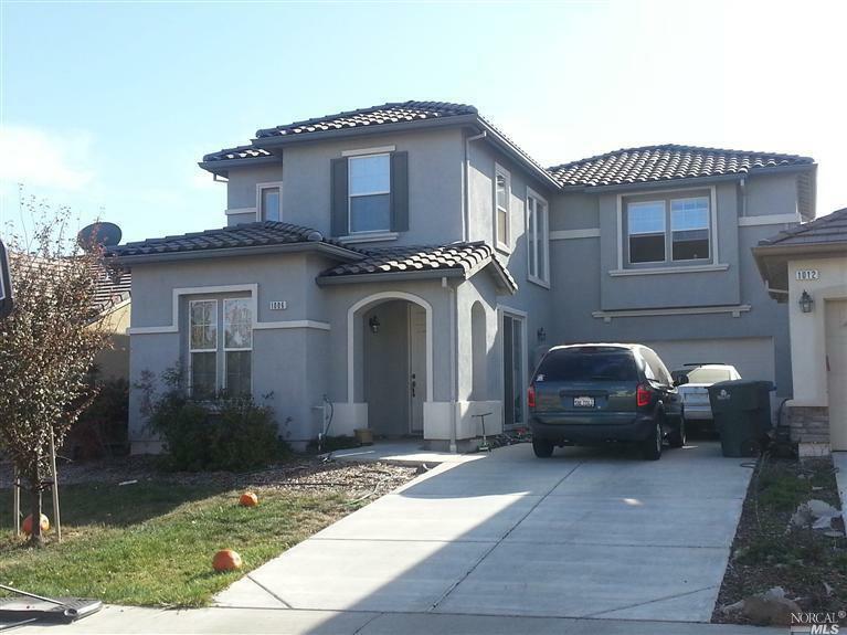 Property Photo: 1006 Villaggio Circle CA 95688