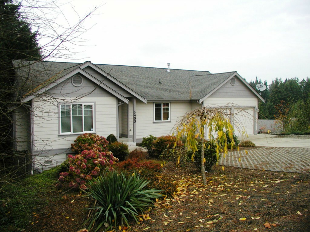 Property Photo:  3450 Orchard St W  WA 98466 