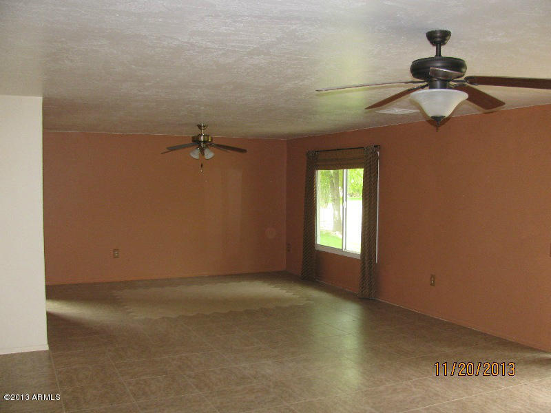 Property Photo: 12608 W Parkwood Drive AZ 85375