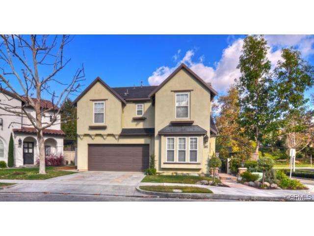 Property Photo:  25 Skywood Street  CA 92694 