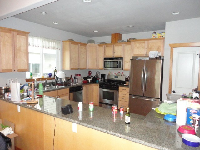 Property Photo: 3315 125th Place SE WA 98208
