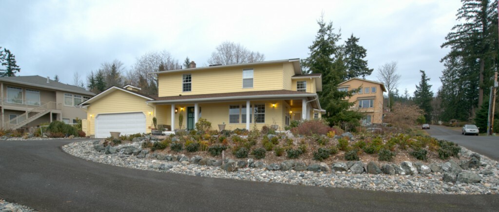 Property Photo:  5025 Silver Beach Ave  WA 98226 