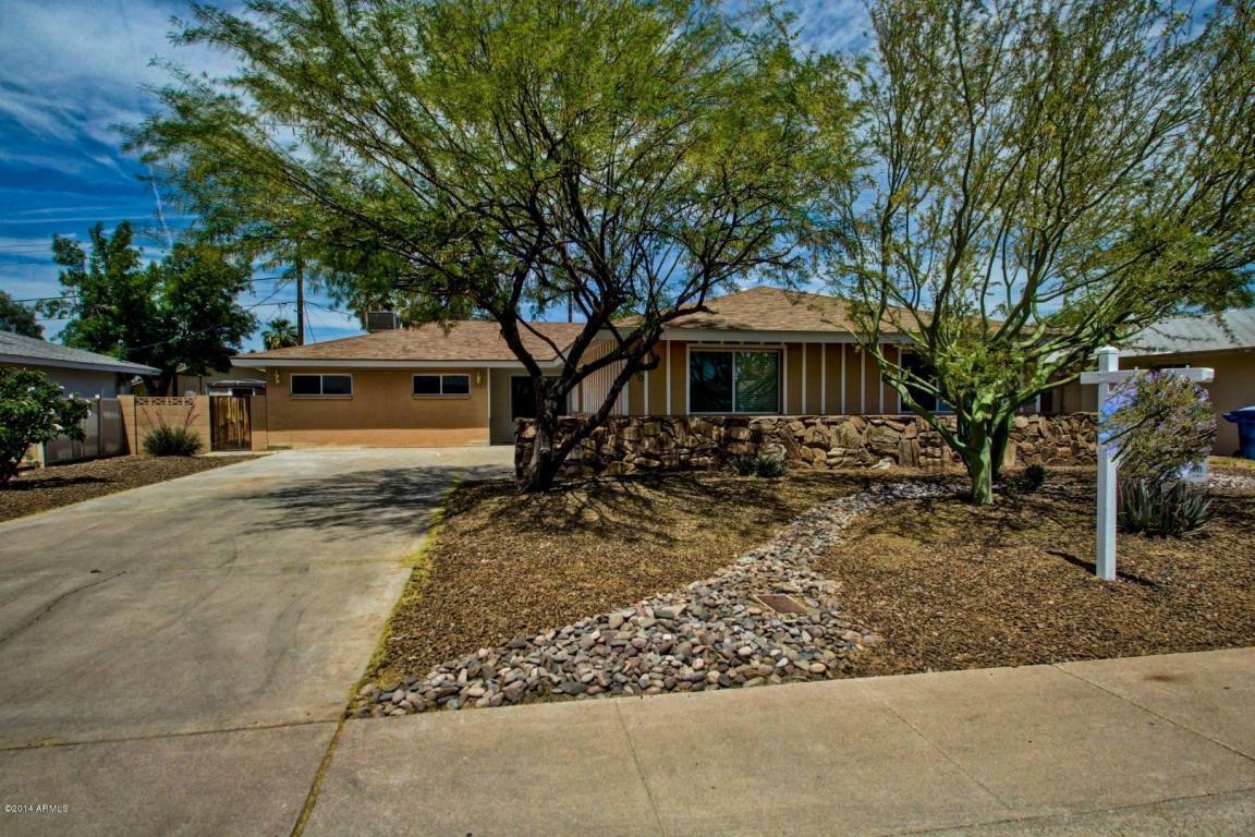 Property Photo:  1030 E Manhatton Drive  AZ 85282 