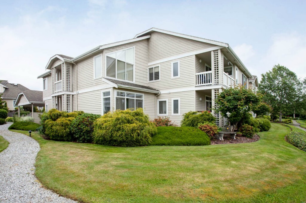 Property Photo: 5084 Festival Blvd 2D WA 98226