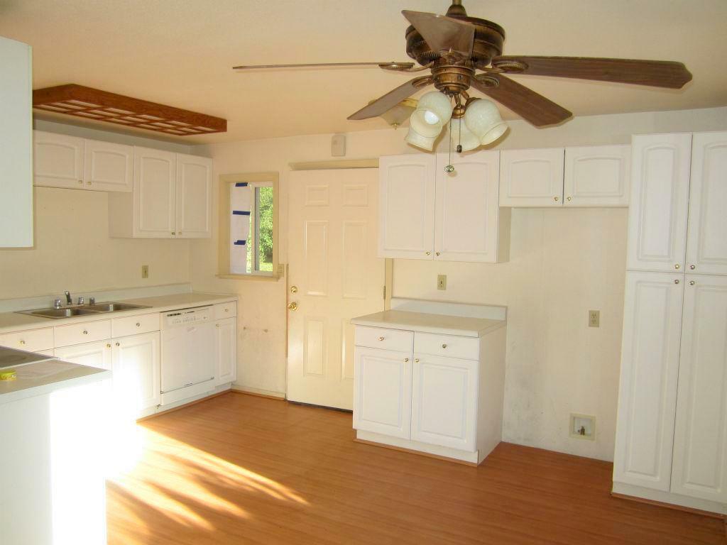 Property Photo: 2837 Clare Ave WA 98310