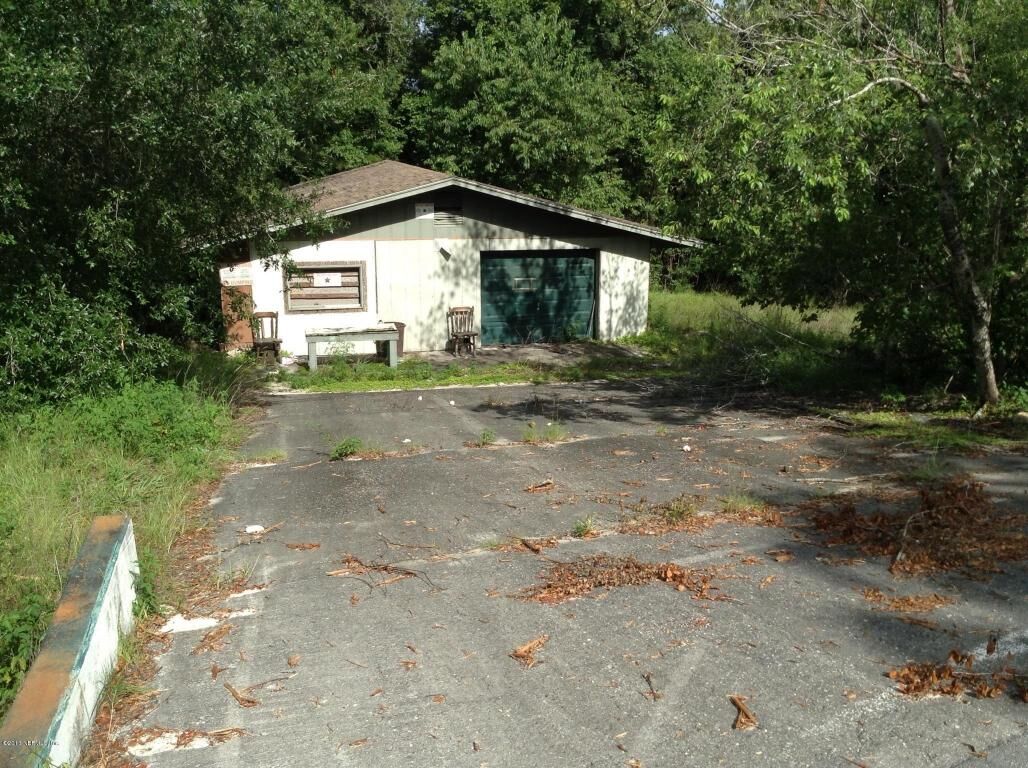 Property Photo:  202 Ivanhoe Drive  FL 32189 