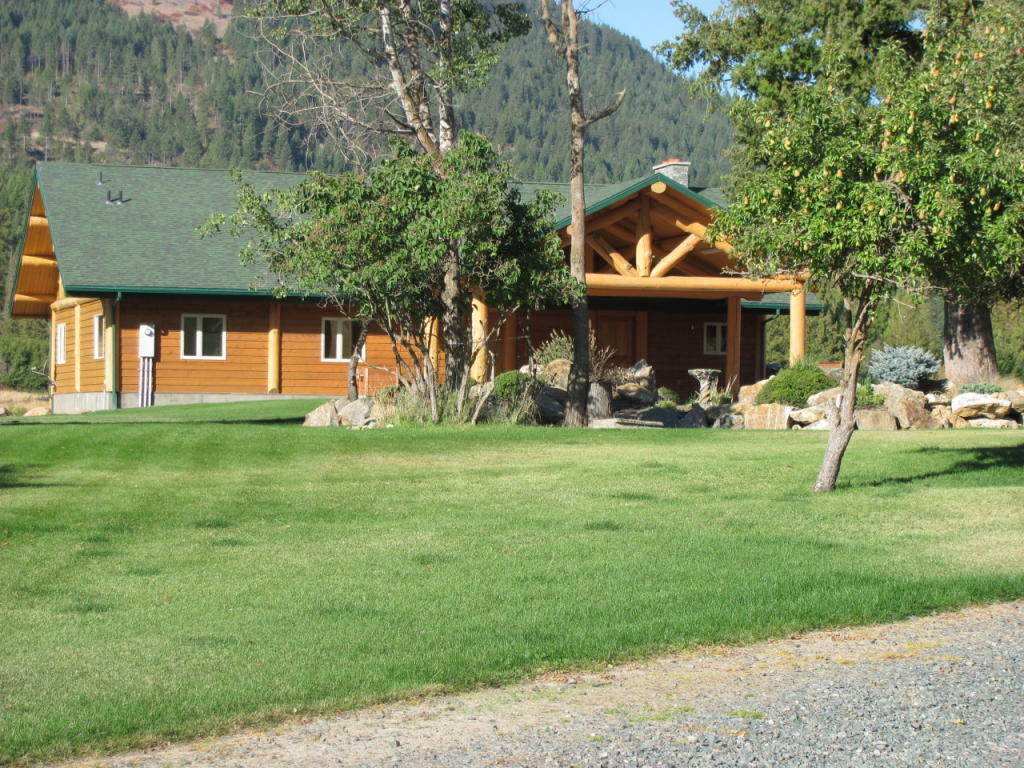 Property Photo:  2165 Swiss Valley  WA 99101 