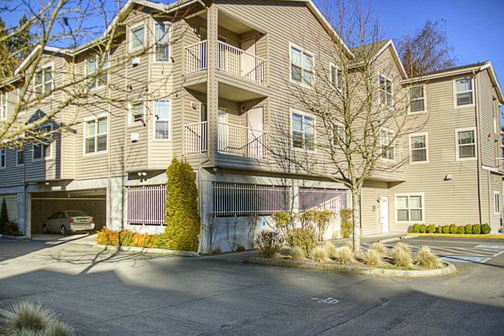 Property Photo:  20800 72nd Ave W 303  WA 98026 