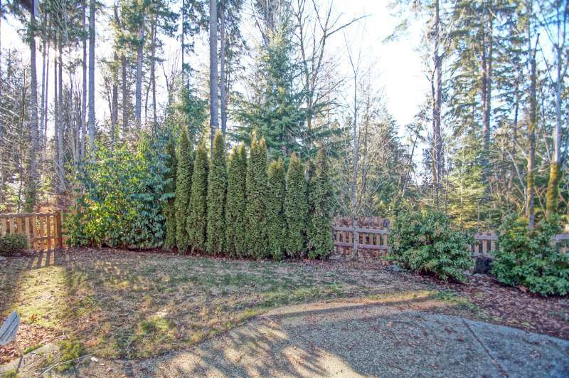 Property Photo:  2711 20th Ave NE  WA 98029 