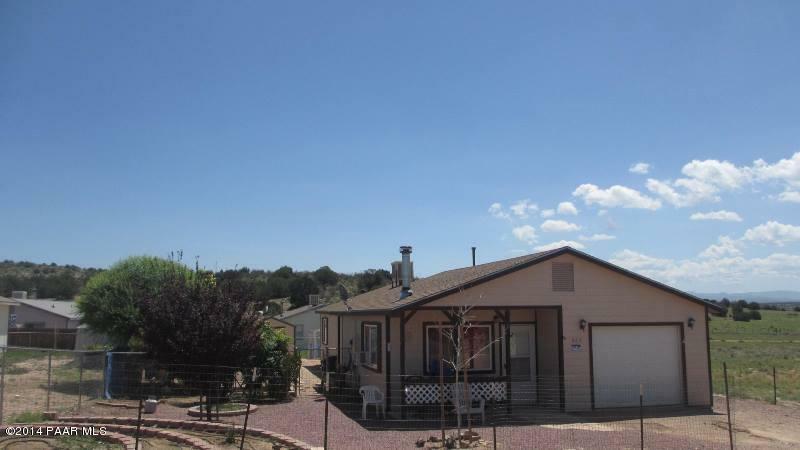 465 E Quail Road  Paulden AZ 86334 photo