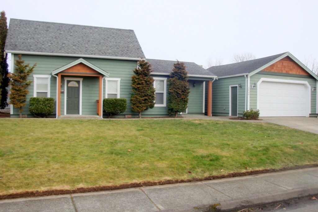 Property Photo:  2404 G St  WA 98225 