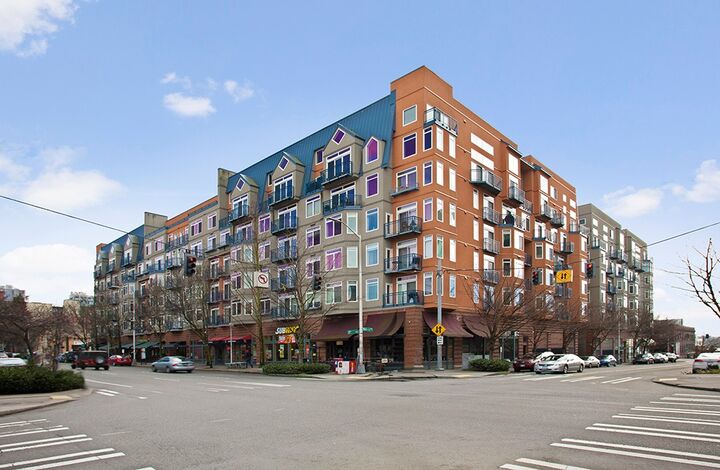 2415 2nd Ave 449  Seattle WA 98121 photo