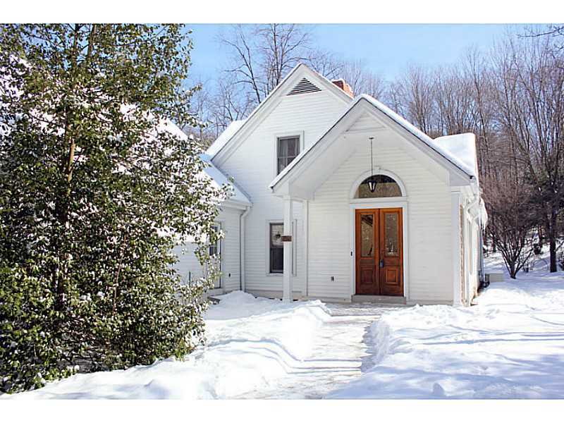 Property Photo:  4116 Fawn Lane  PA 15101 