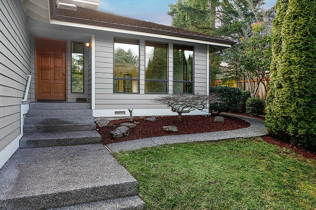 Property Photo:  21109 NE 43rd  Place  WA 98074 