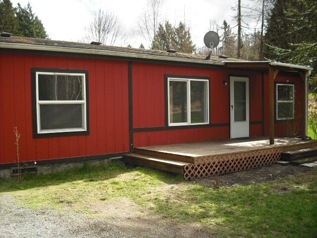 Property Photo:  8310 Daphne Court SE  WA 98597 