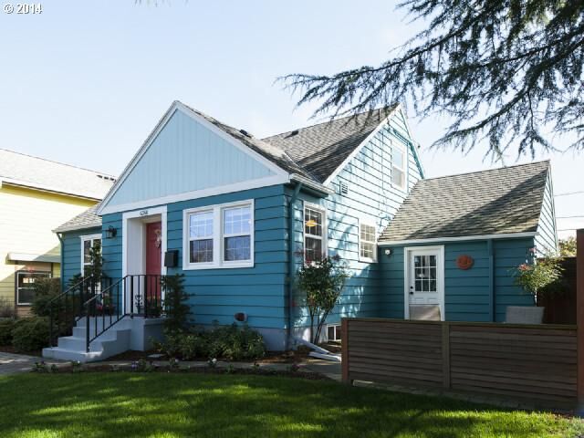 Property Photo: 6346 NE 25th Ave OR 97211