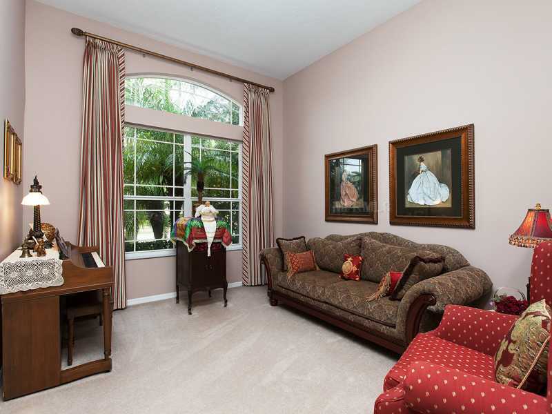 Property Photo:  8471 Sailing Loop  FL 34202 