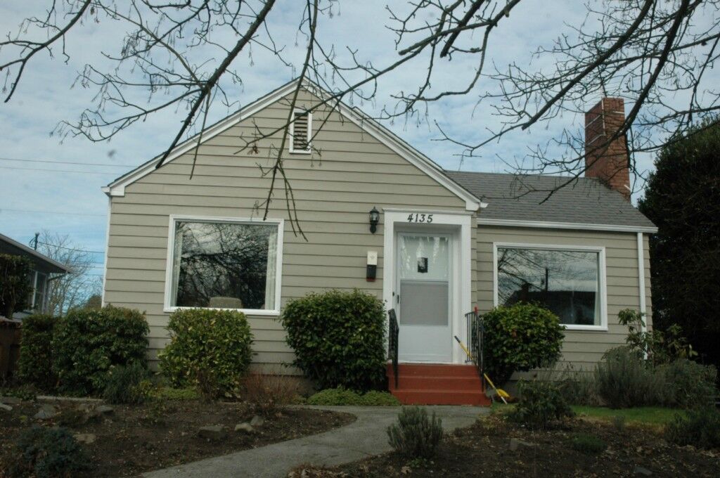 Property Photo:  4135 N 30th Street  WA 98407 