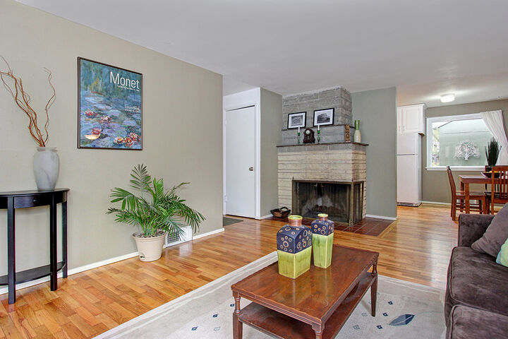 Property Photo:  1249 NE 168th Street  WA 98155 