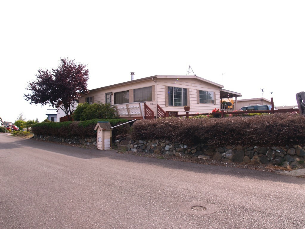 Property Photo:  2306 Twin Place  WA 98221 