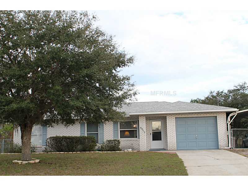 Property Photo: 2211 Lemon Drive FL 33898
