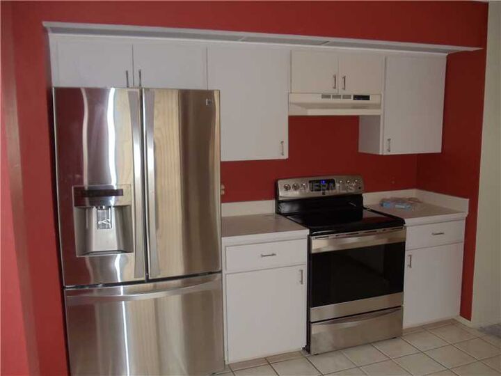 Property Photo:  860 Chatham Drive 860  FL 34285 