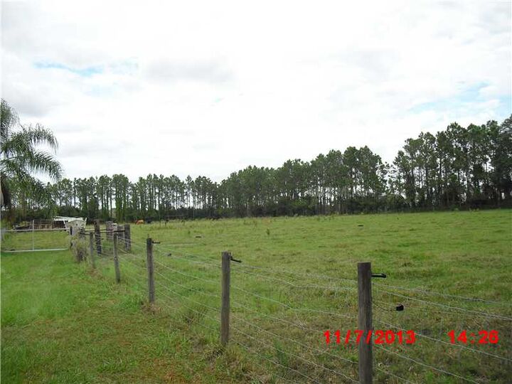 Property Photo:  9224 Flowers Road  FL 33598 