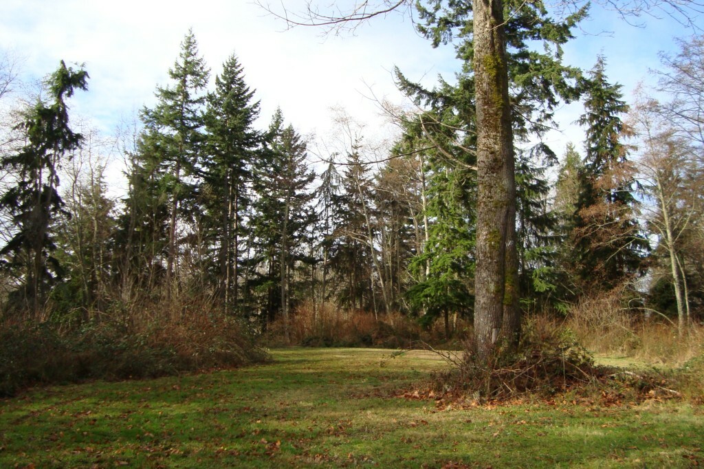 Property Photo:  1926 Garrison Rd  WA 98282 