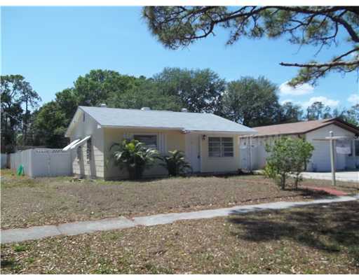 Property Photo:  546 48th Avenue N  FL 33703 