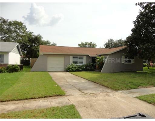Property Photo: 1561 Cumberland Lane FL 33755