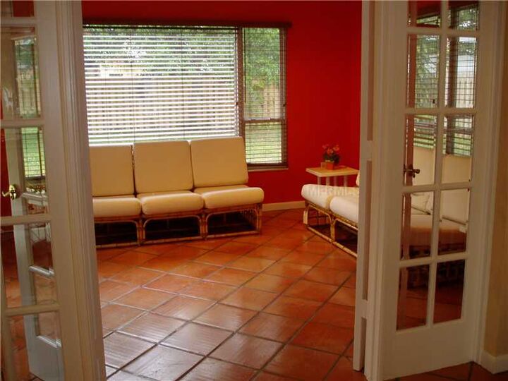 Property Photo:  2557 Tulip Street  FL 34239 
