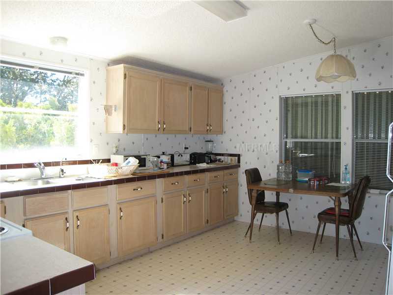 Property Photo:  18301 Hewlett Road  FL 32820 