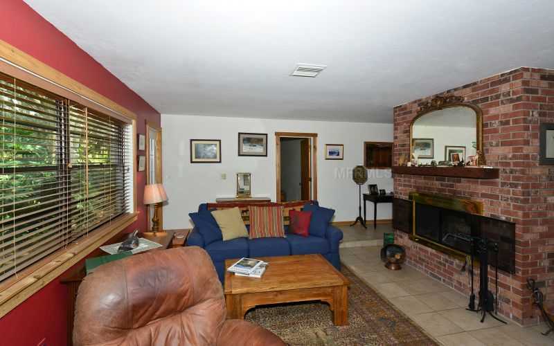 Property Photo: 243 Verna Road FL 34240