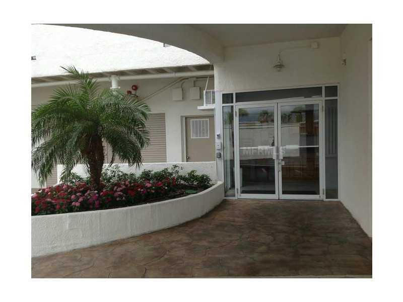 Property Photo: 7000 Beach Plz 1001 FL 33706