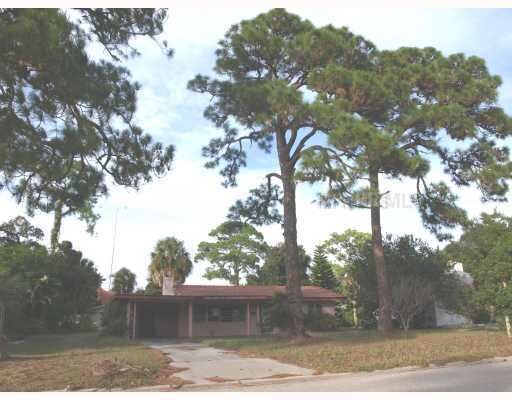 Property Photo:  612 Barcelona Avenue  FL 34285 