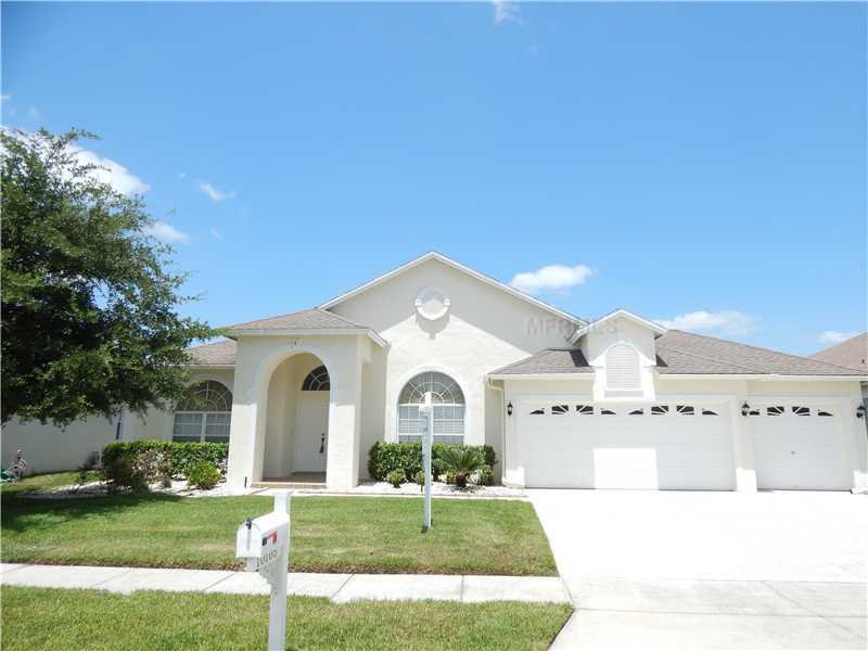 Property Photo: 10105 Londonshire Lane FL 33647