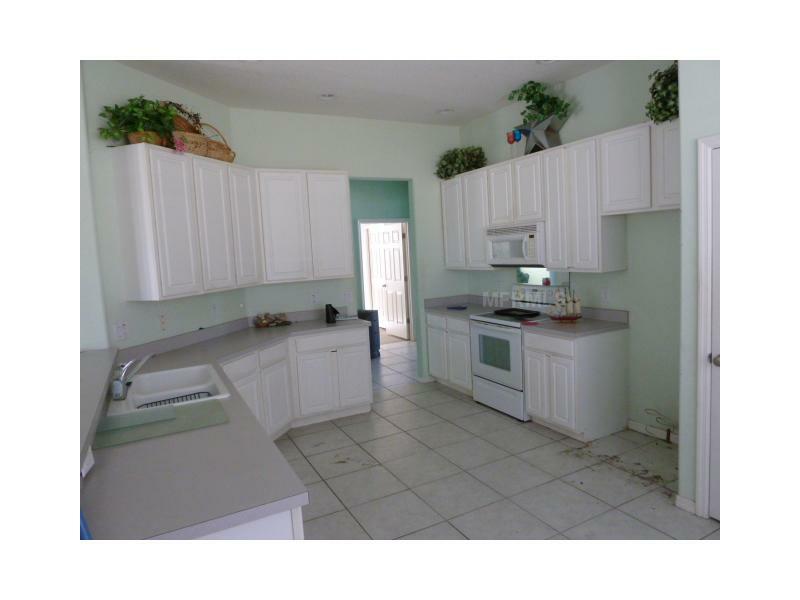 Property Photo:  4302 Douglas Hill Place  FL 34219 