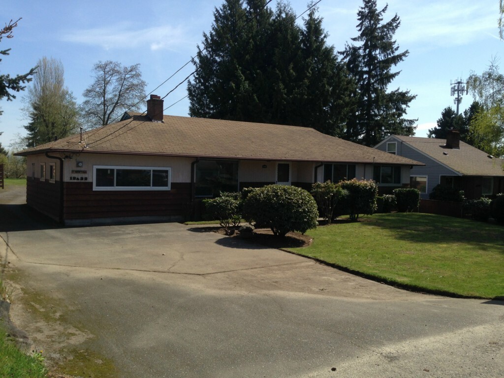 Property Photo:  12432 16th Ave S  WA 98168 