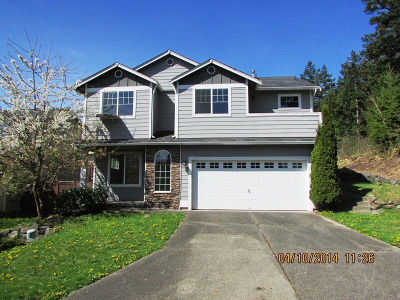 Property Photo:  18606 85th Av Ct E  WA 98375