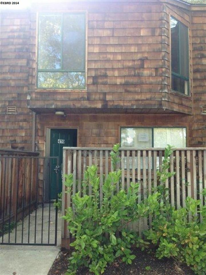 Property Photo:  470 Westcliffe Pl 34  CA 94597 