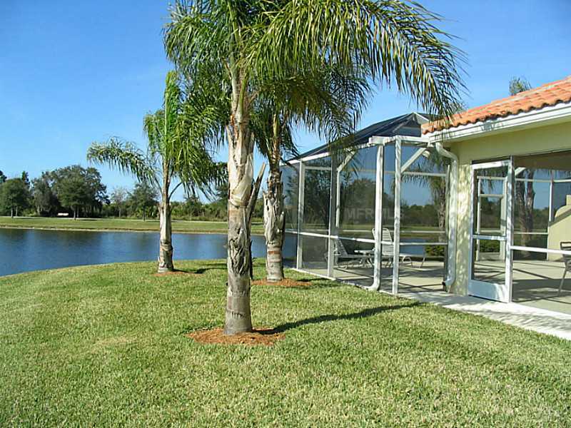 Property Photo:  5693 Tristino Lane  FL 34238 